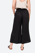 Eb & Ive Studio crop pants available from www.thecollectivenz.com