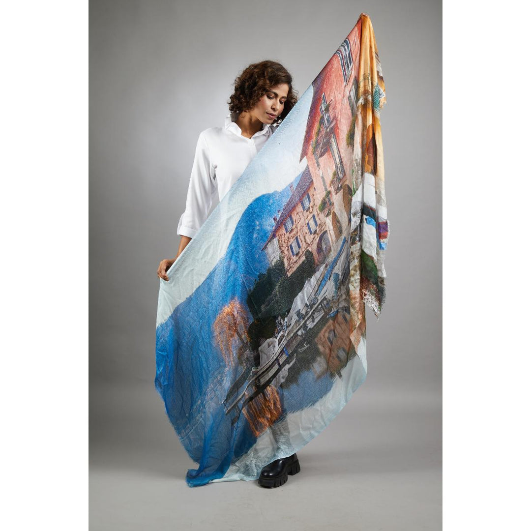 Cashmere/Model Scarf - Villa Vista, Lake Como