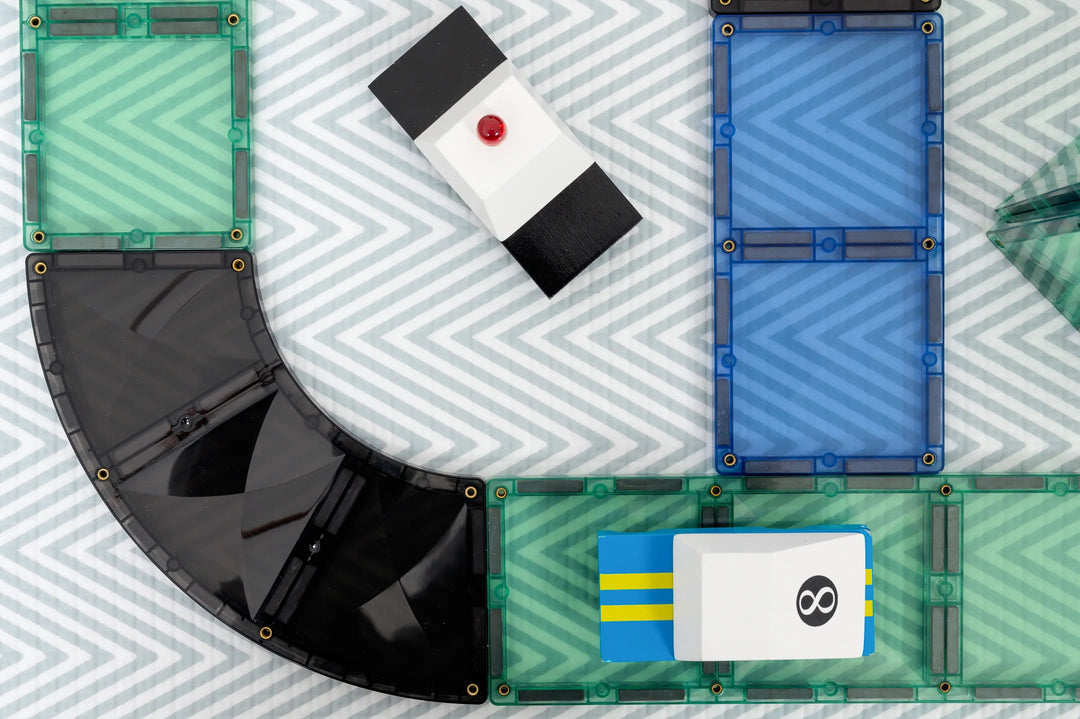Connetix Roads / Ramps & Intersections  pack 16pc