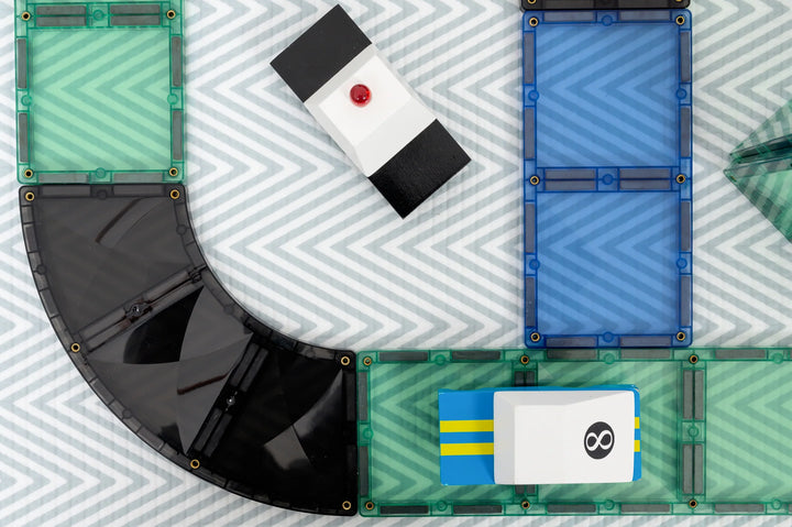 Connetix Roads / Ramps & Intersections  pack 16pc