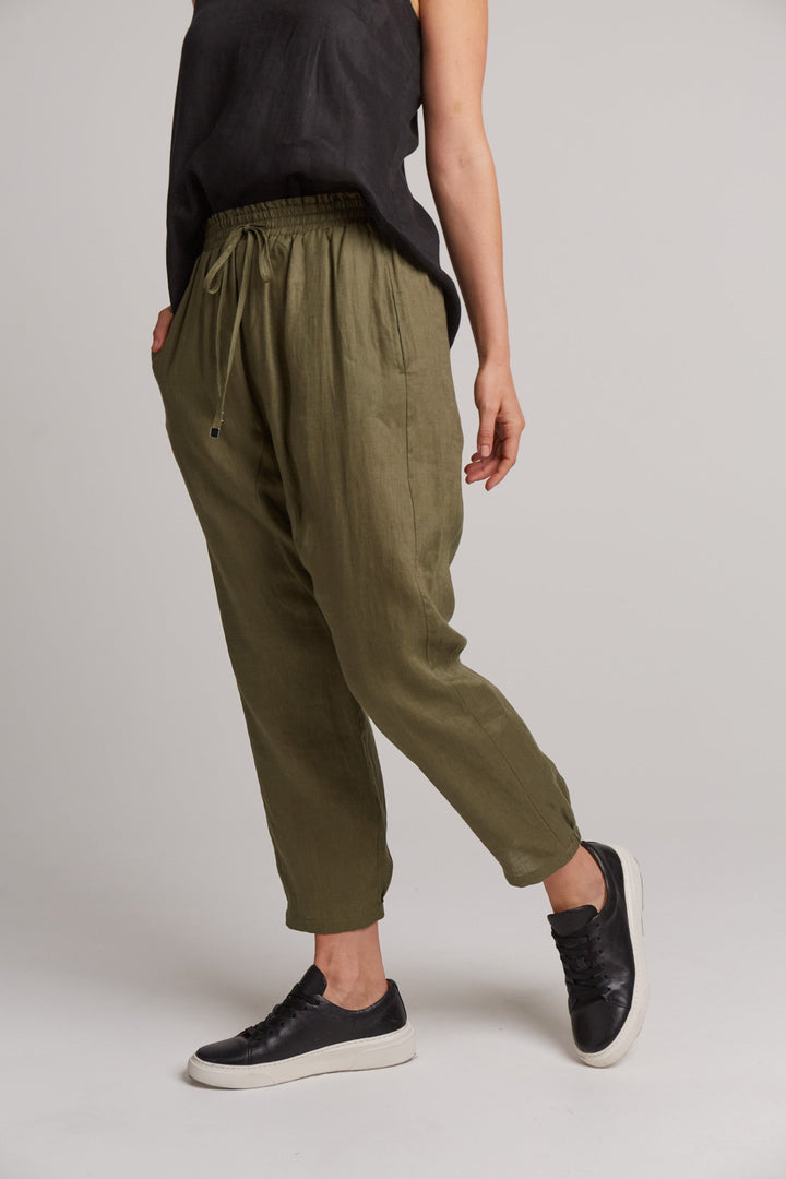 Eb & Ive studio relaxed pant available from www.thecollectivenz.com
