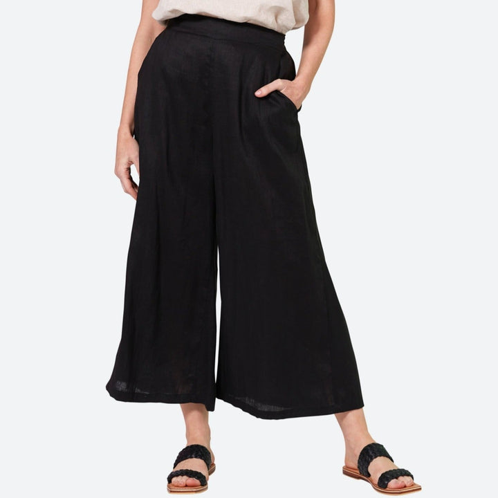 Eb & Ive Studio crop pants available from www.thecollectivenz.com