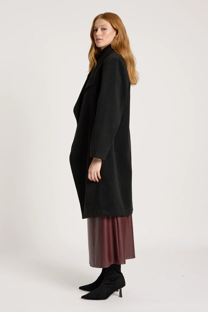 Wanderer Coat - Black