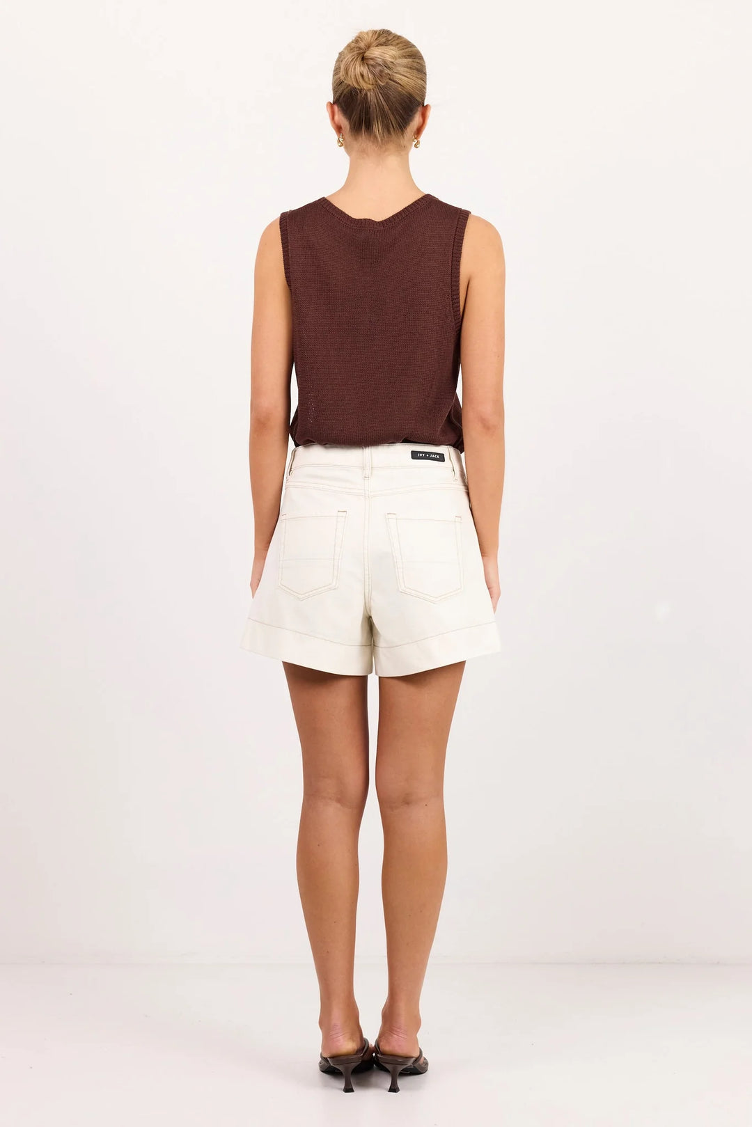 Kindly Ecru Pocket Denim Short |Ivy + Jack
