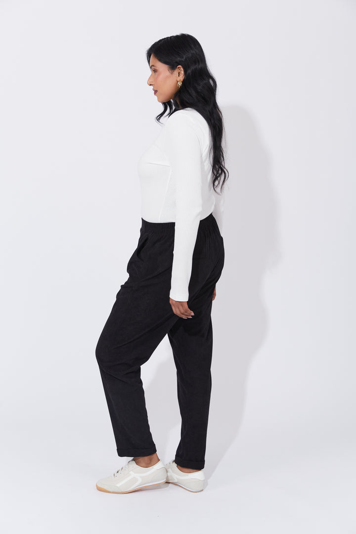 Corduroy never looked so good. The Nashville Pant features a classic and adaptable design, highlighted by a smooth, flat elastic waist and a chic tapered ankle length. Available from www.thecollectivenz.com