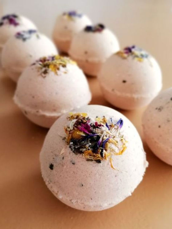 Mama and me recover and replenish bath bomb available from www.thecollectivenz.com
