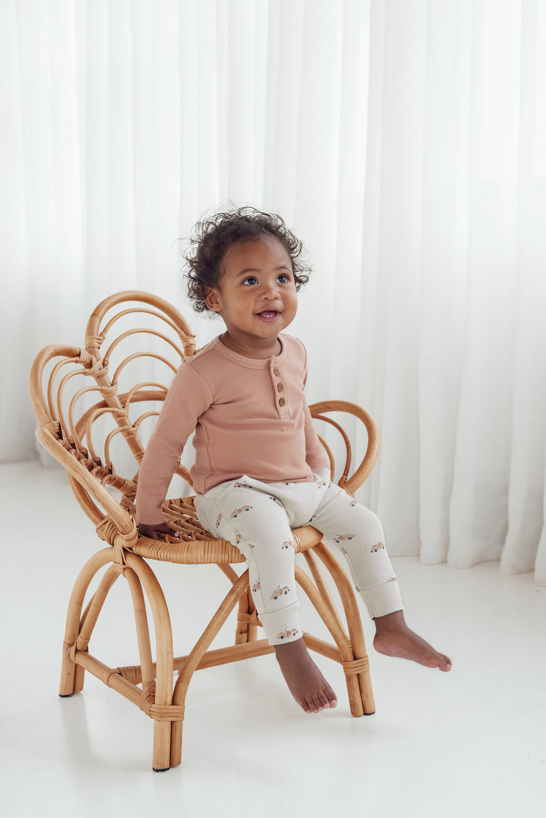 Aster & Oak is a family business creating organic baby clothes, kids wear and bedding that are gorgeous, practical, allergy safe and ethically made. Available from www.thecollectivenz.com