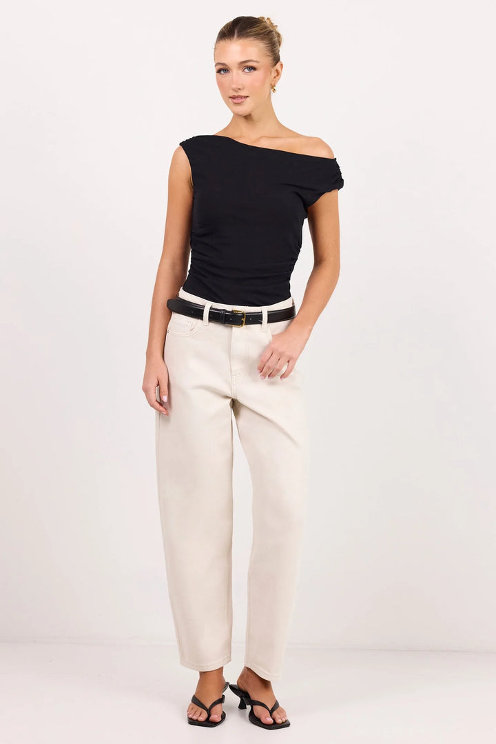 Tradition Ecru Stretch Soft Barrel Jeans | Ivy + Jack