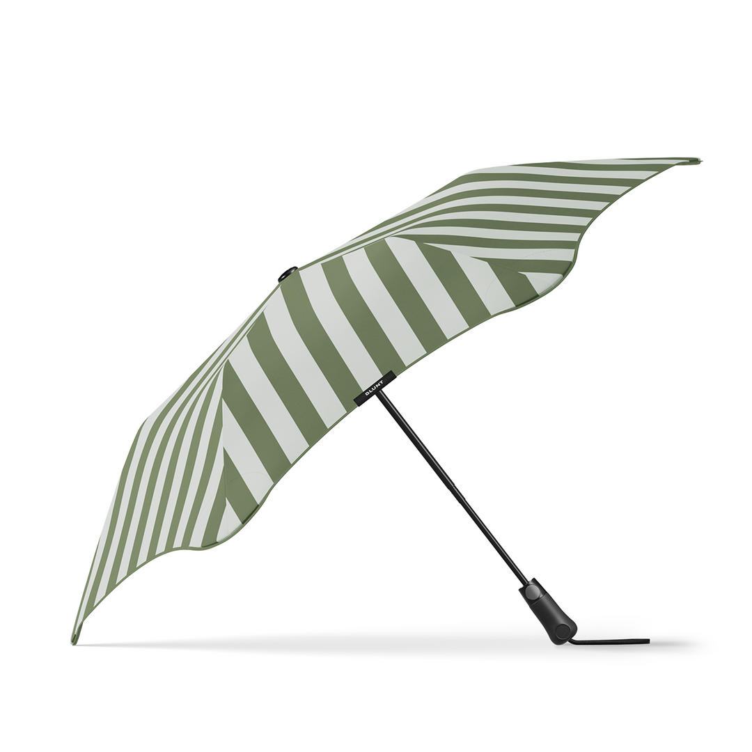 Made for rain or shine, the BLUNT Metro UV Umbrella has a special blackout canopy that provides a UPF rating of 50+, perfect for those seeking protection from the sun, available from www.thecollectivenz.com