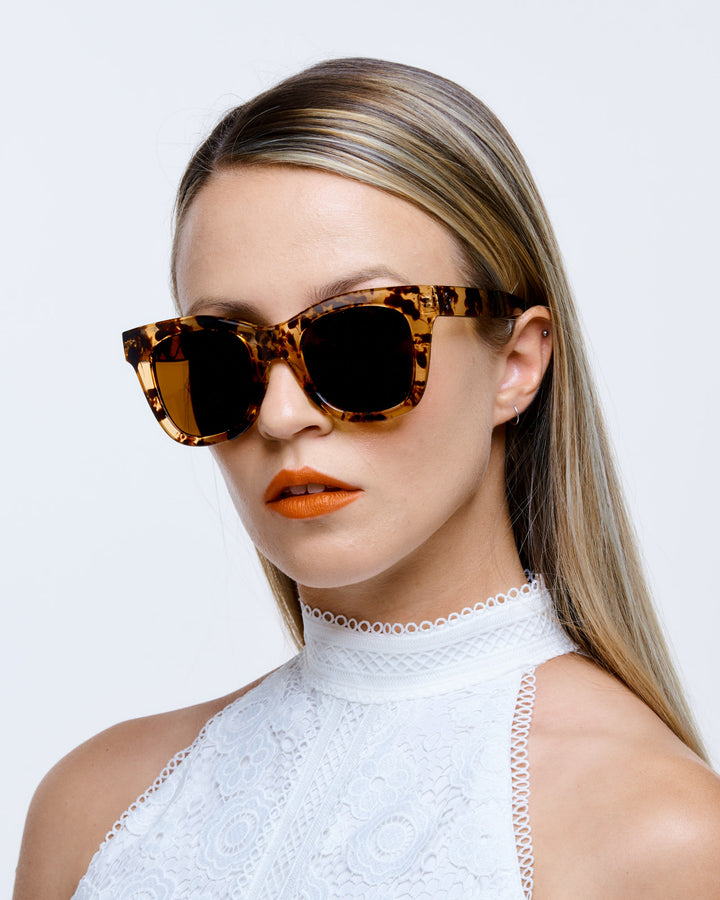 Crush Honey turtle Sunglasses