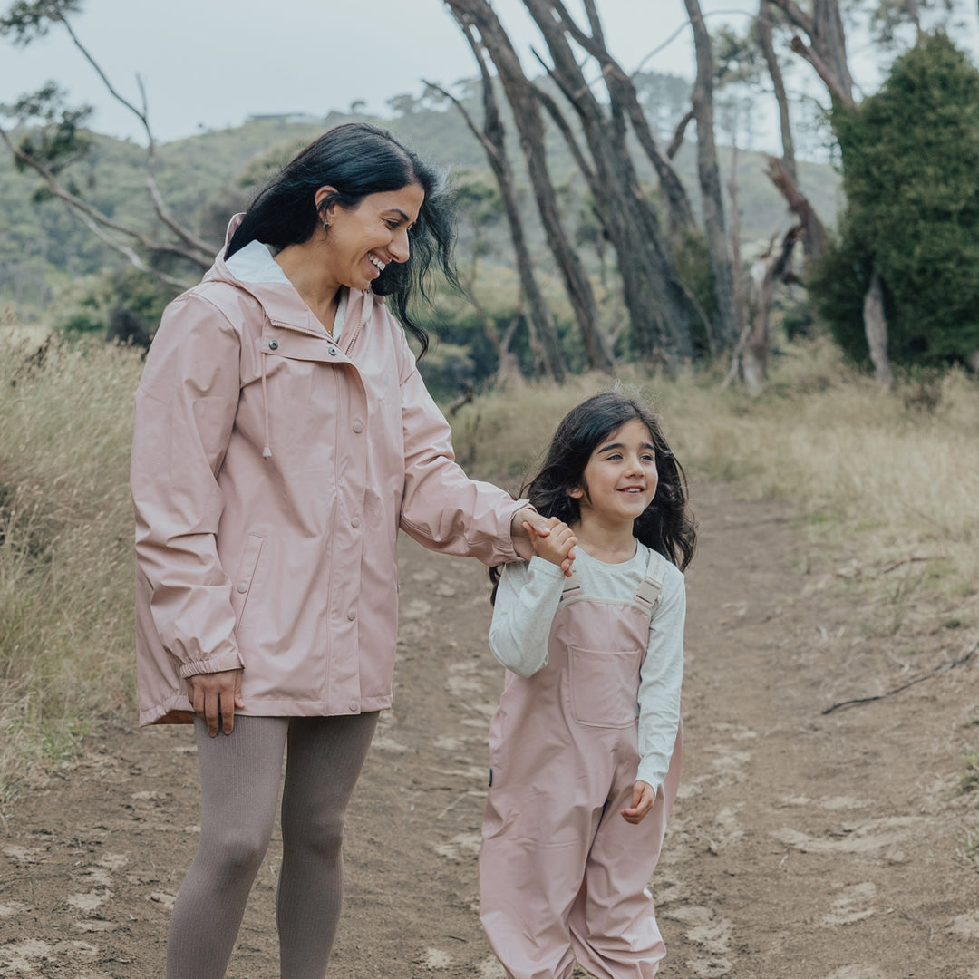 These waterproof jackets are shaped especially for mums and dads and designed to compliment the colourways and prints in the Crywolf Mountain range.