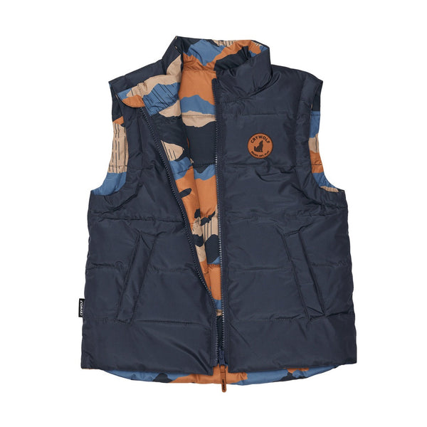 Crywolf reversible vest available from www.thecollectivenz.com
