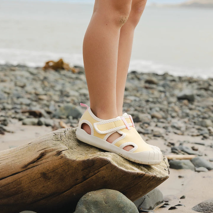 Aqua Sandal Sundaze | Crywolf