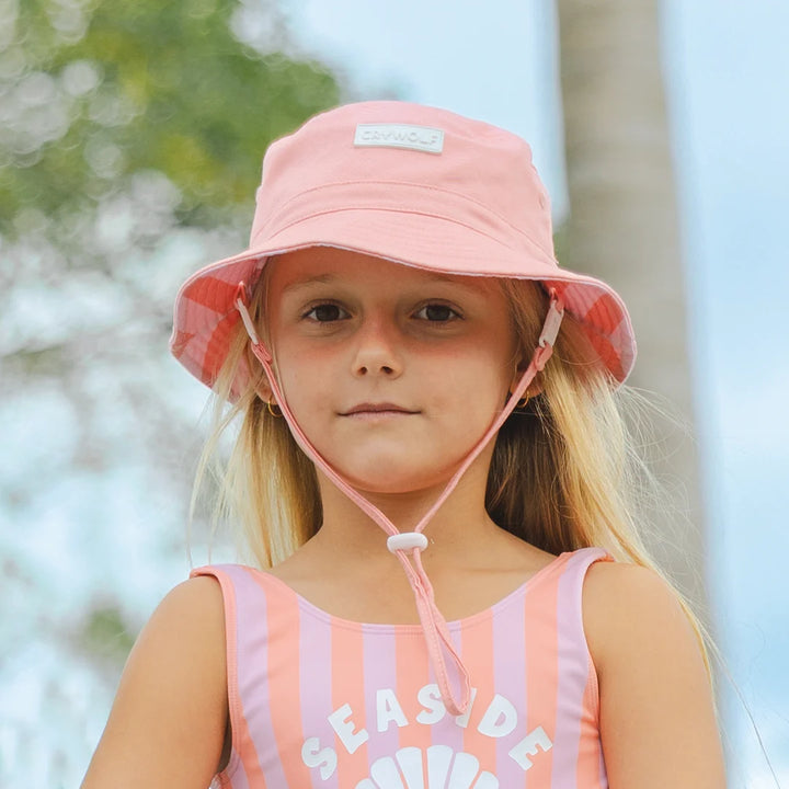 Reversible Bucket Hat Flamingo Stripe | Crywolf