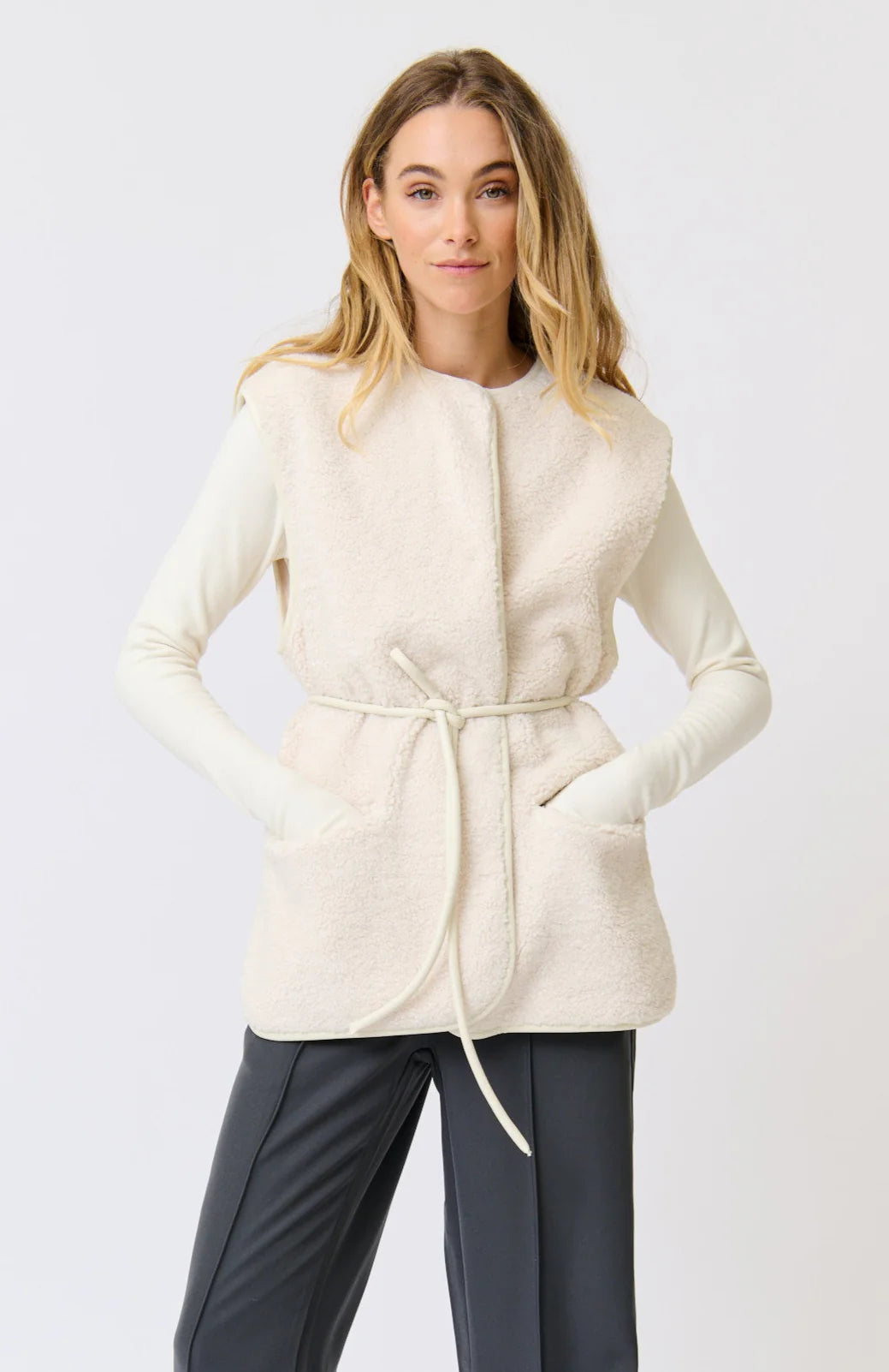 CW Luka Vest - Cream