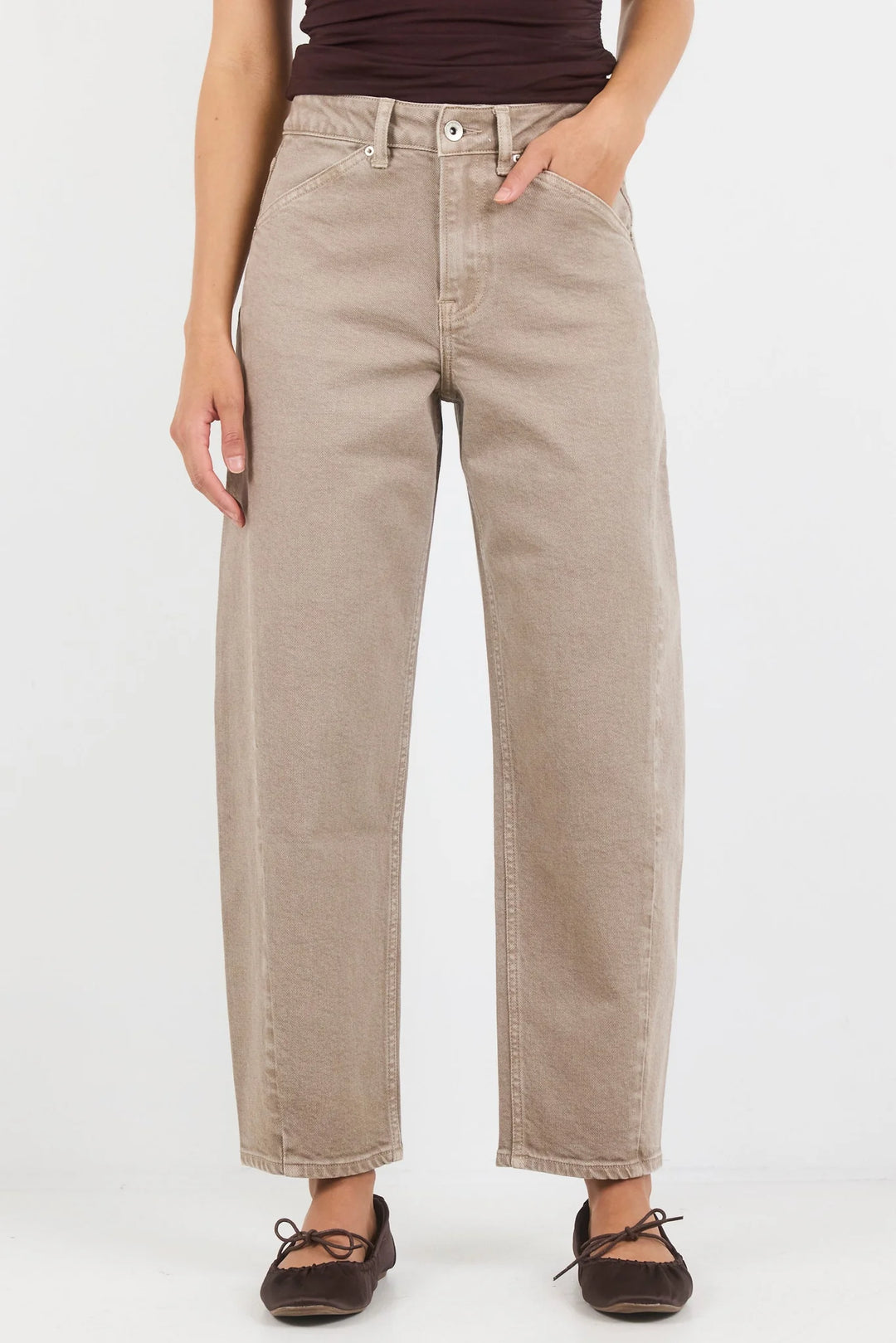 Stories Be Told Idolise Taupe Stretch Barrel Jeans