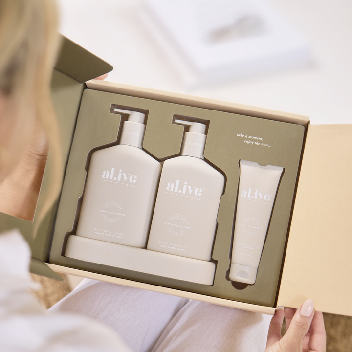 Refresh and hydrate your skin with our Sea Cotton & Coconut Wash and Lotion Duo, paired with our Hand Cream, a luxurious gift designed to cleanse, nourish, and moisturise. Available from www.thecollectivenz.com