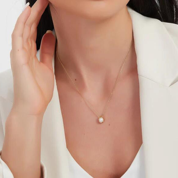 Halo Gold Pearl Necklace | Chaos & Company