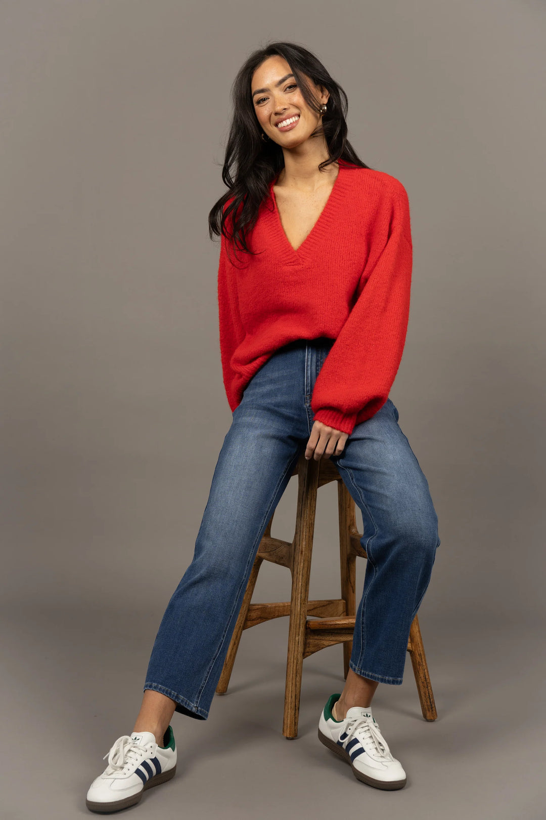 Nouveau V Neck Jumper - Scarlett