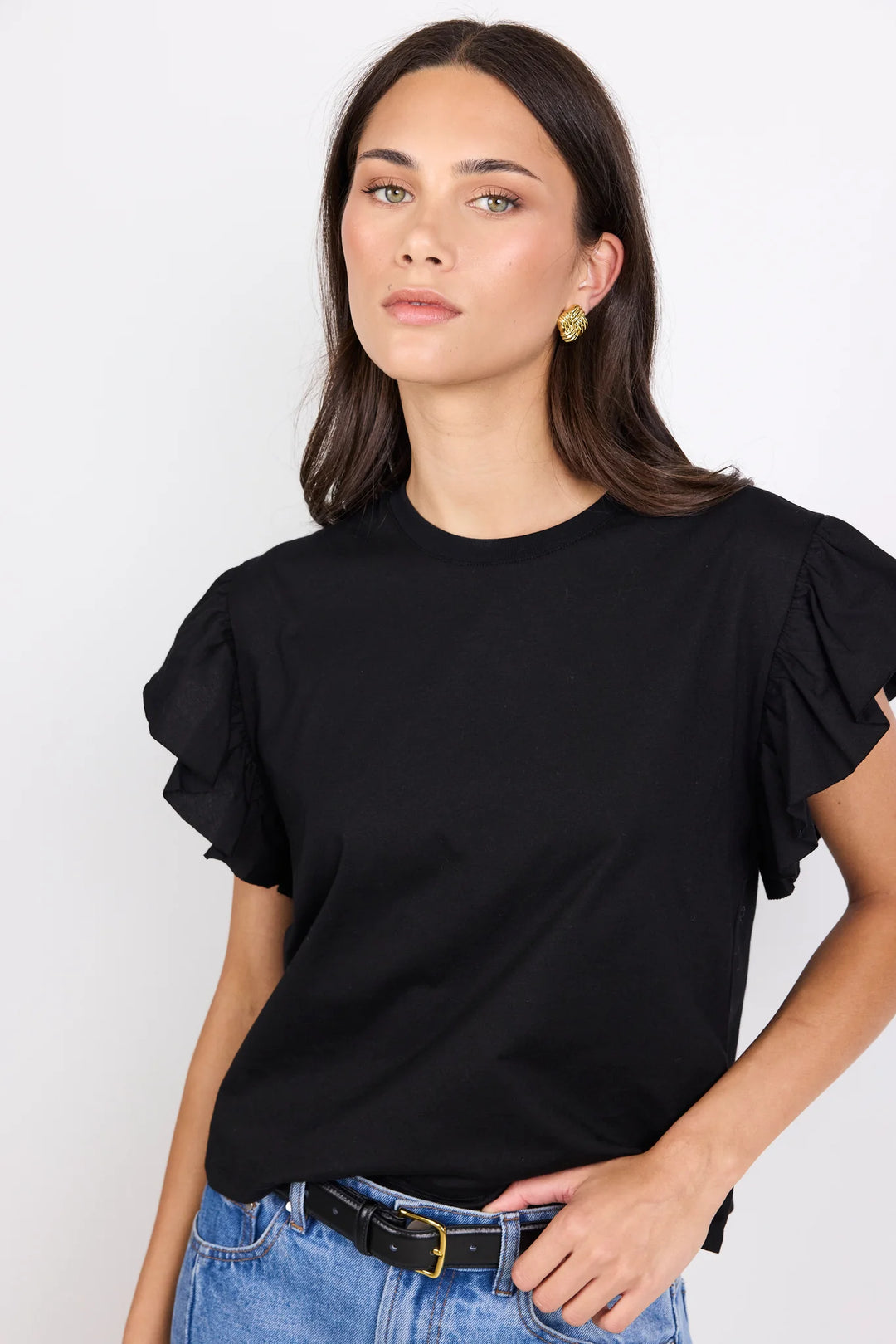 Hover Black Flutter Sleeve Tee | Ivy + Jack