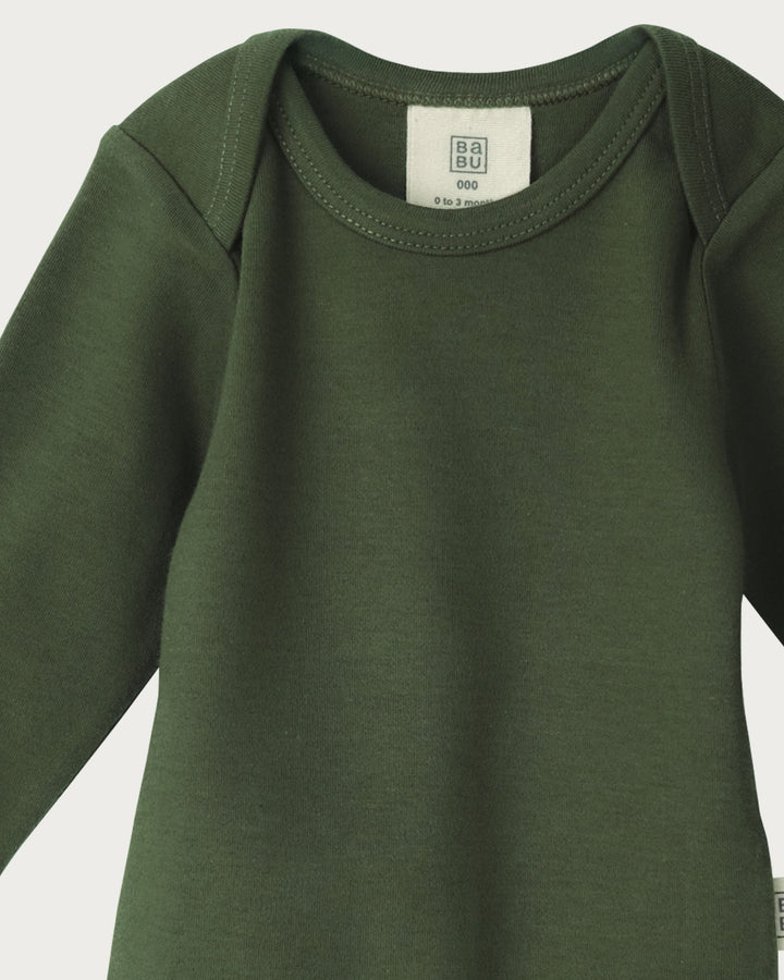 Babu bodysuits are soft, durable, and thoughtfully designed,  a must-have for your baby's wardrobe. Made from super-soft organic cotton that's gentle on delicate skin, it’s perfect for sleeping and everyday wear. Available from www.thecollectivenz.com