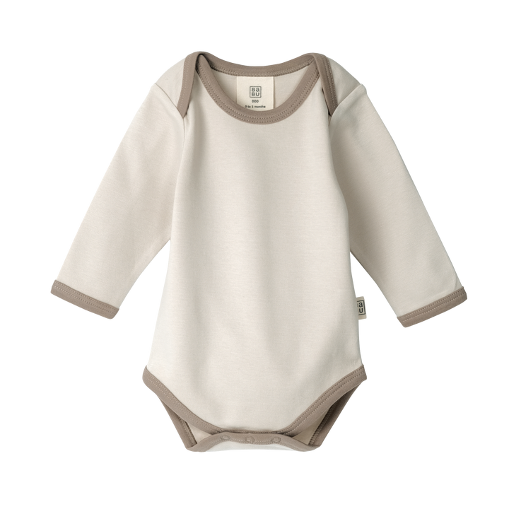 Babu contrast bodysuits are soft, breathable, and gentle on delicate skin, a must-have for your little one’s comfort. Made from premium organic cotton, they’re perfect for warm days, playtime, or naps. Available from www.thecollectivenz.com
