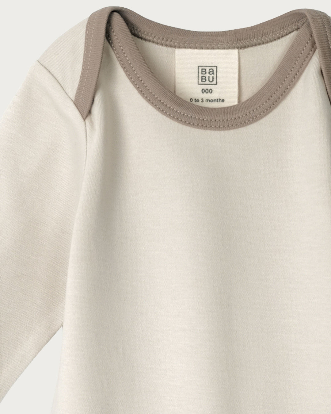 Babu contrast bodysuits are soft, breathable, and gentle on delicate skin, a must-have for your little one’s comfort. Made from premium organic cotton, they’re perfect for warm days, playtime, or naps. Available from www.thecollectivenz.com