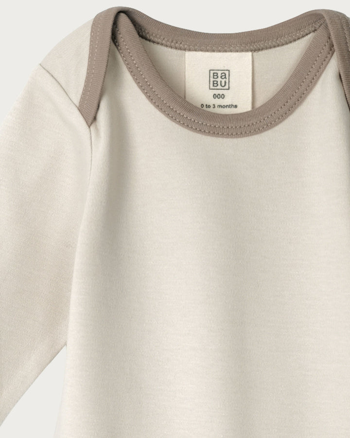 Babu contrast bodysuits are soft, breathable, and gentle on delicate skin, a must-have for your little one’s comfort. Made from premium organic cotton, they’re perfect for warm days, playtime, or naps. Available from www.thecollectivenz.com