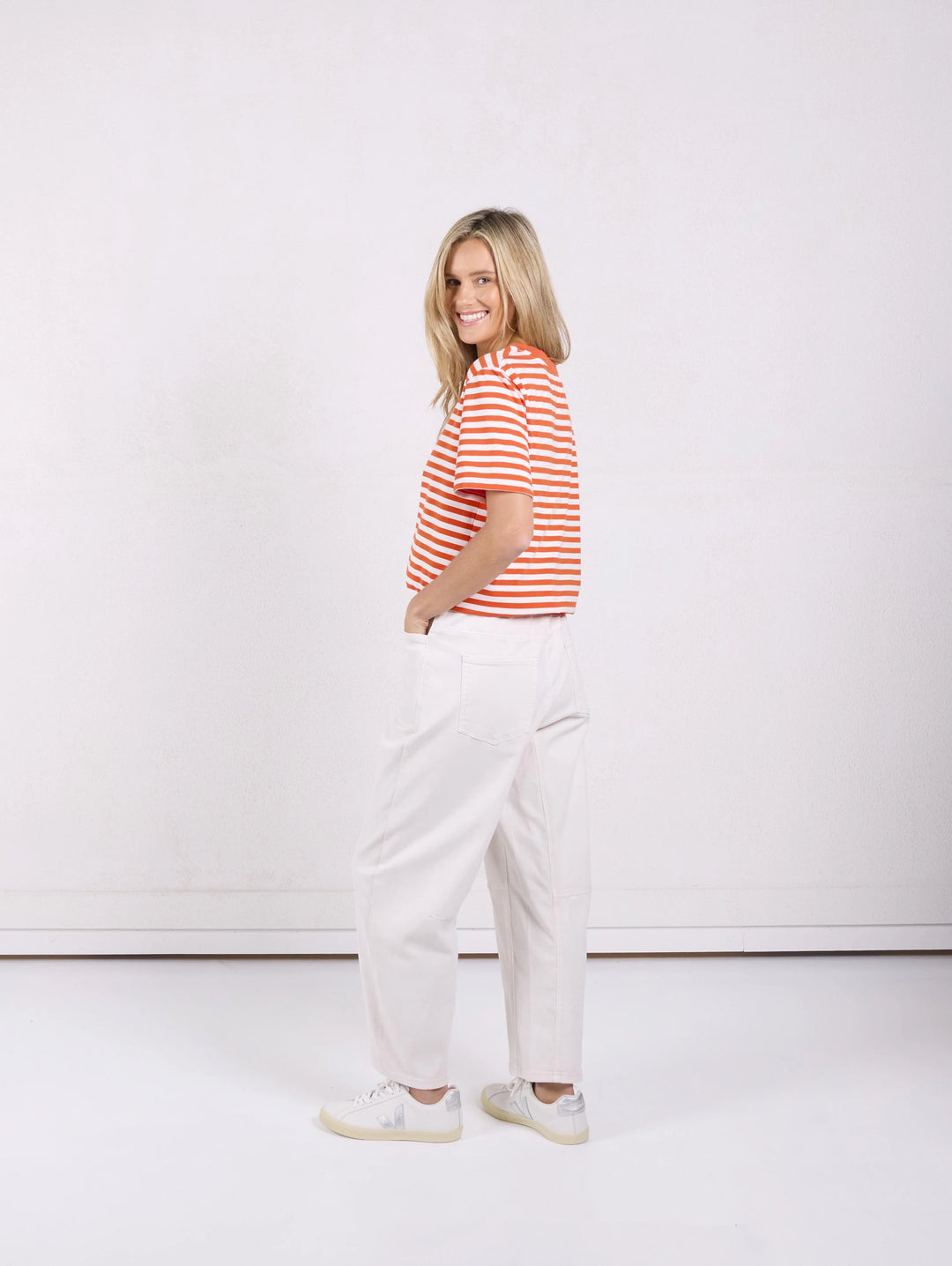 Monaco Carter Barrel Jeans - Sand