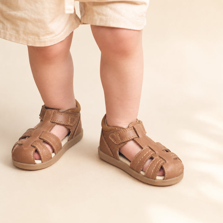 Little Kids Theo Caramel Sandal | Pretty Brave