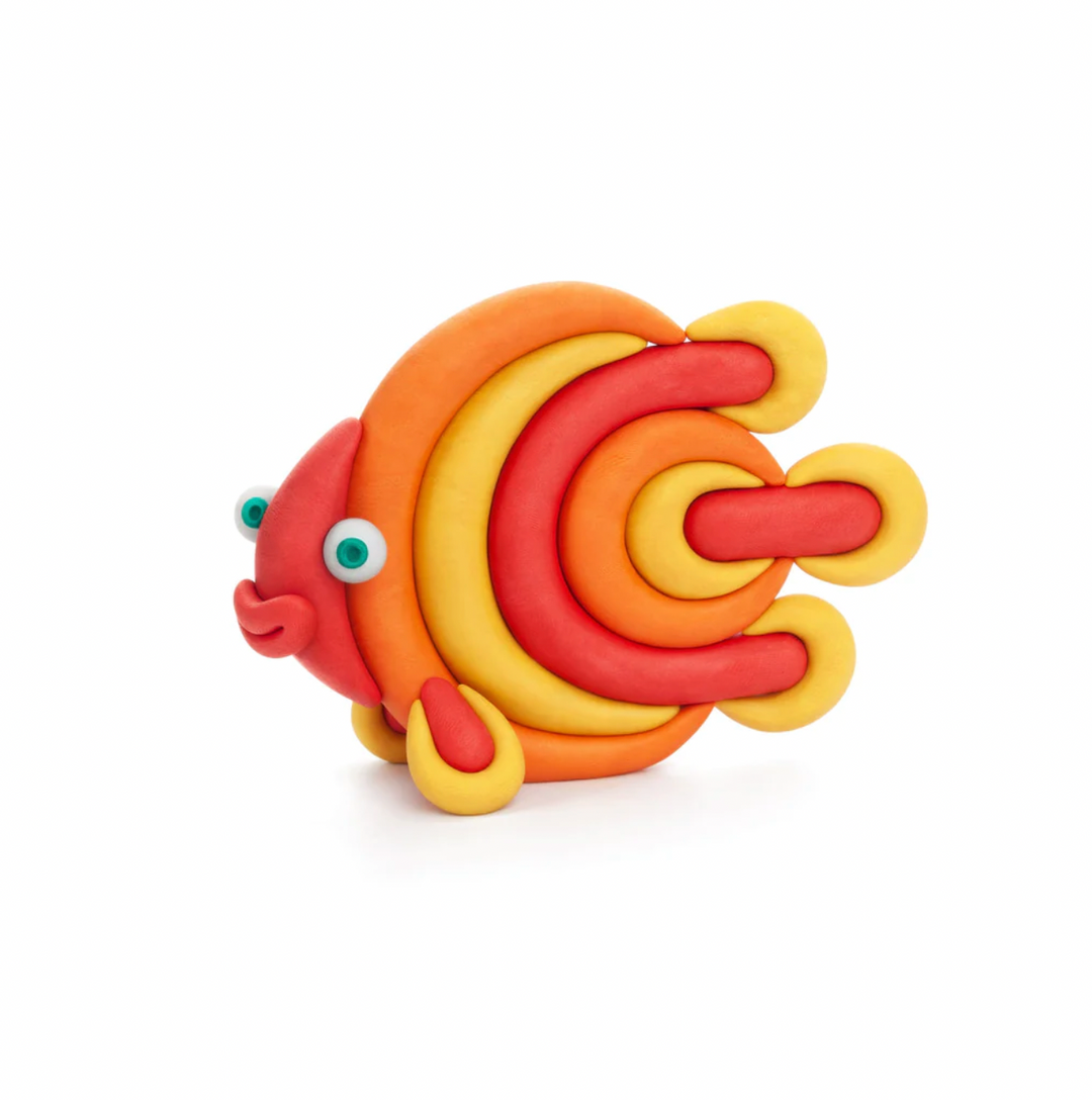 Discover the joy of unlimited creativity with a vibrant Hey Clay interactive play-set!