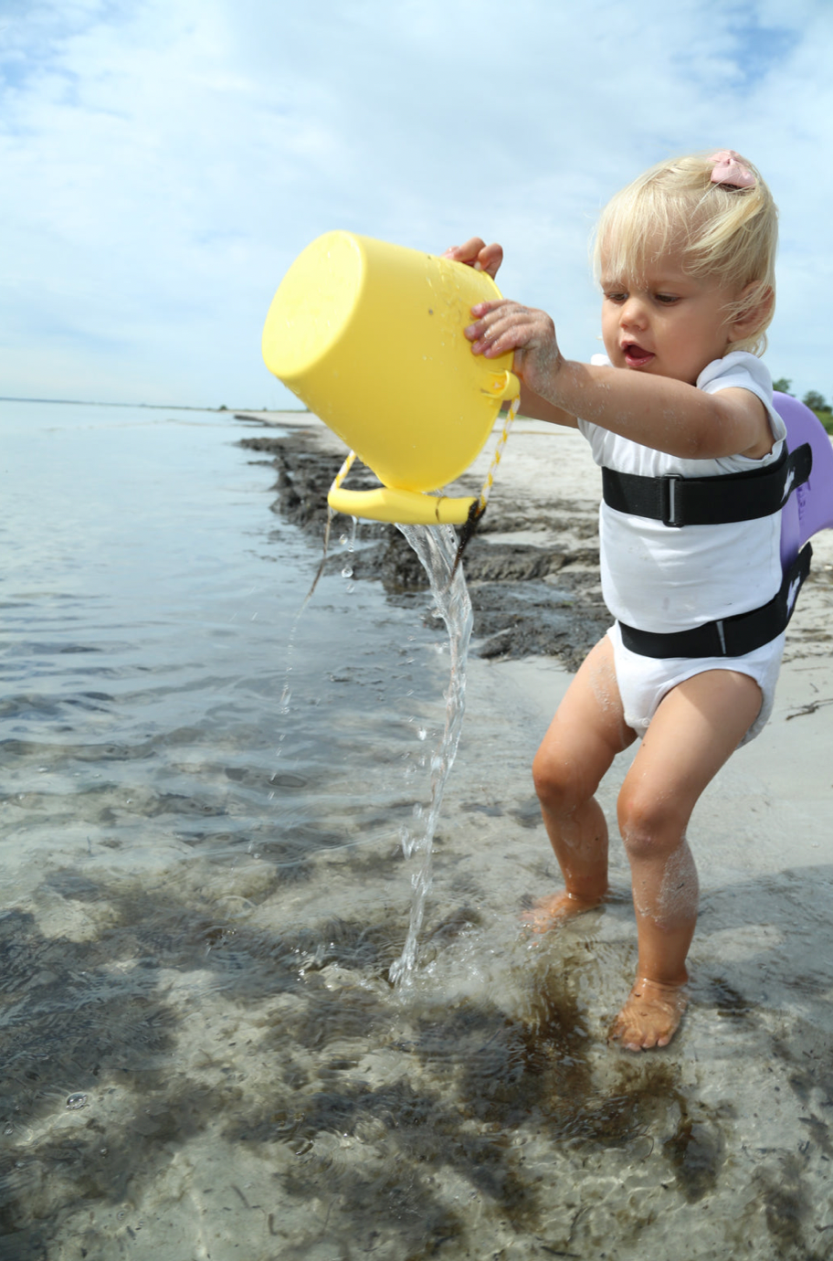 Scrunch lemon bucket available from www.thecollectivenz.com