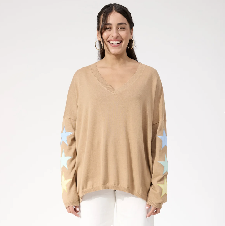 Vermont Star V Neck Jumper ONE SIZE - Tan