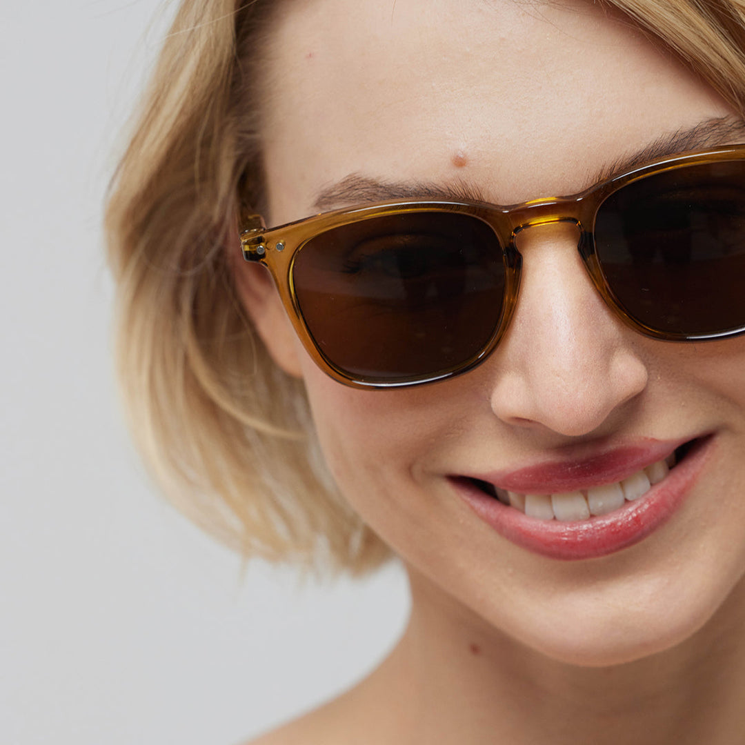 Izipizi E Sunglasses | Golden Green