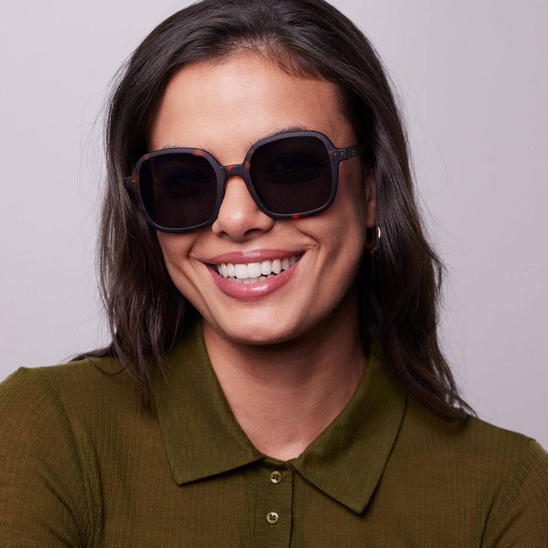 Izipizi O Sunglasses | Tortoise