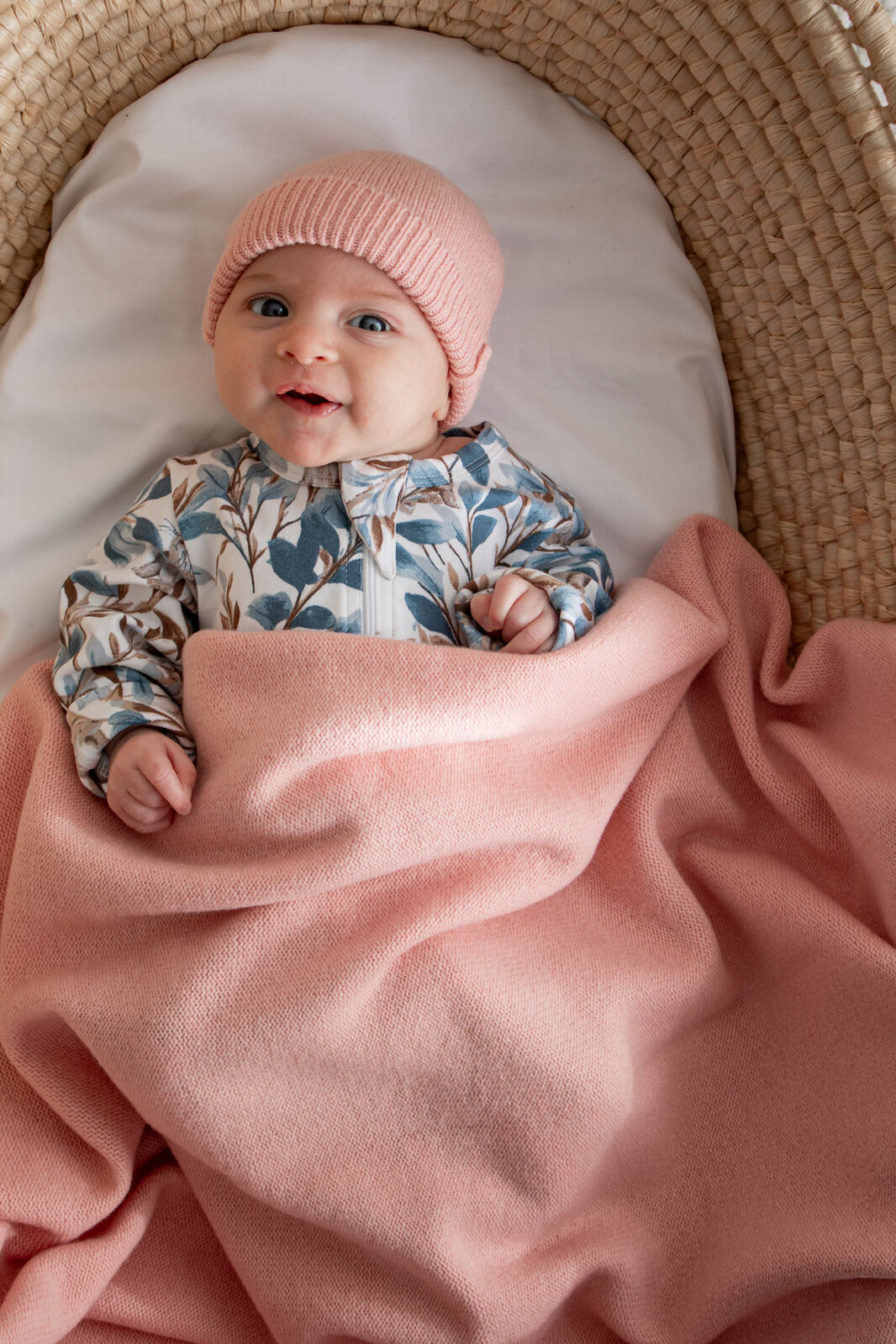 100% Wool Knit Baby Blanket - Carnation