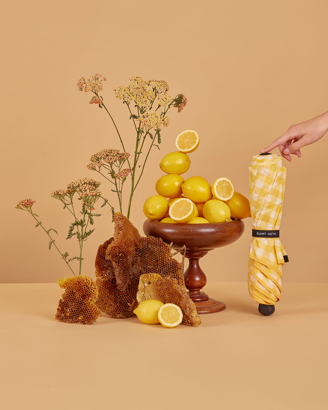 Blunt metro lemon & honey umbrella available from www.thecollectivenz.com
