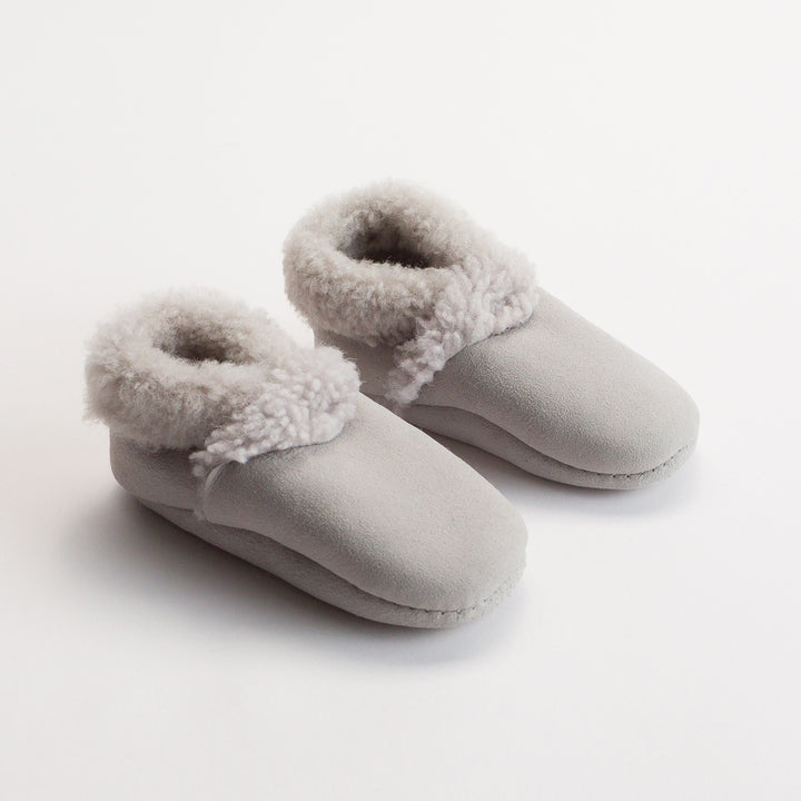 Woolbabe Lambskin Booties - Pebble