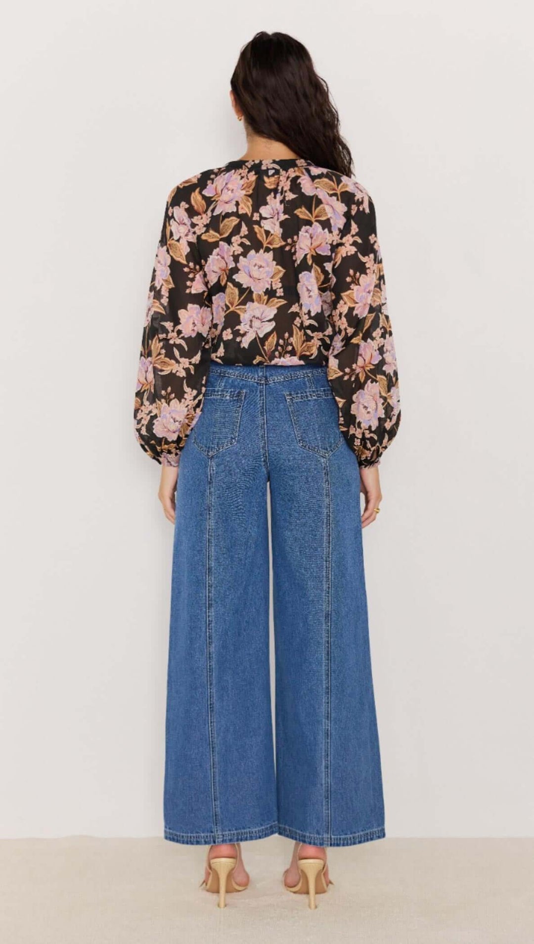  Soft, romantic and easy to style - this one’s a wardrobe no-brainer. available from www.thecollectivenz.com