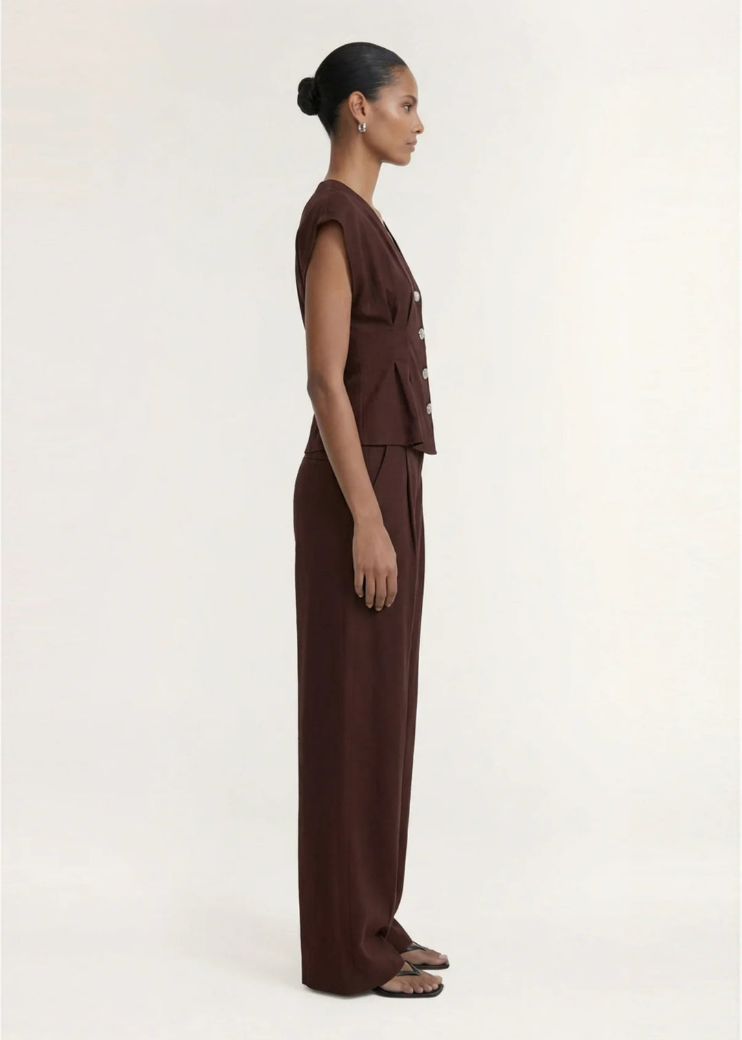 Rhodes Chocolate Tailored Pant | Staple The Label