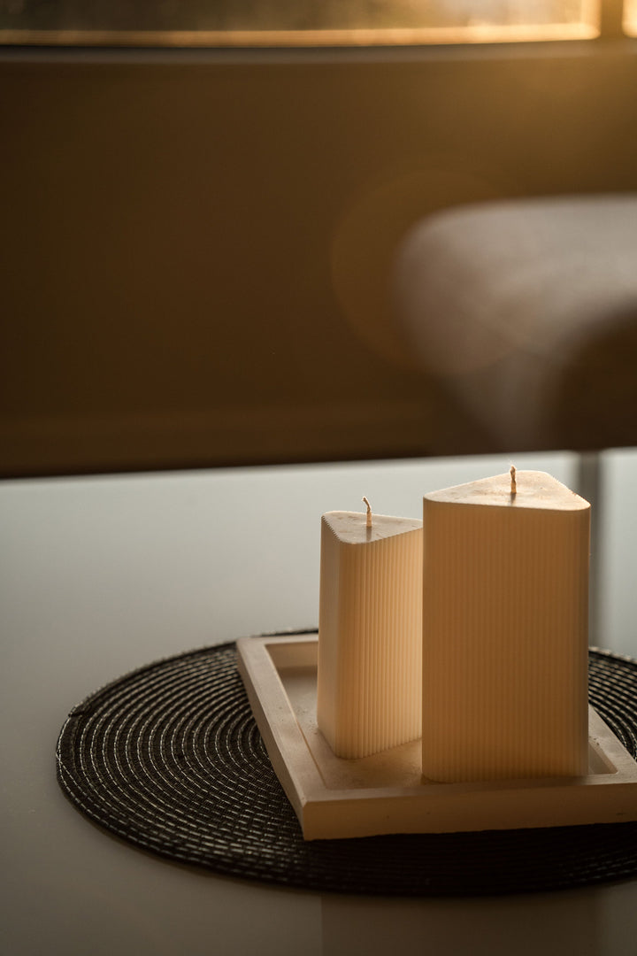 Helix Pillar candle - Sandalwood / Tall