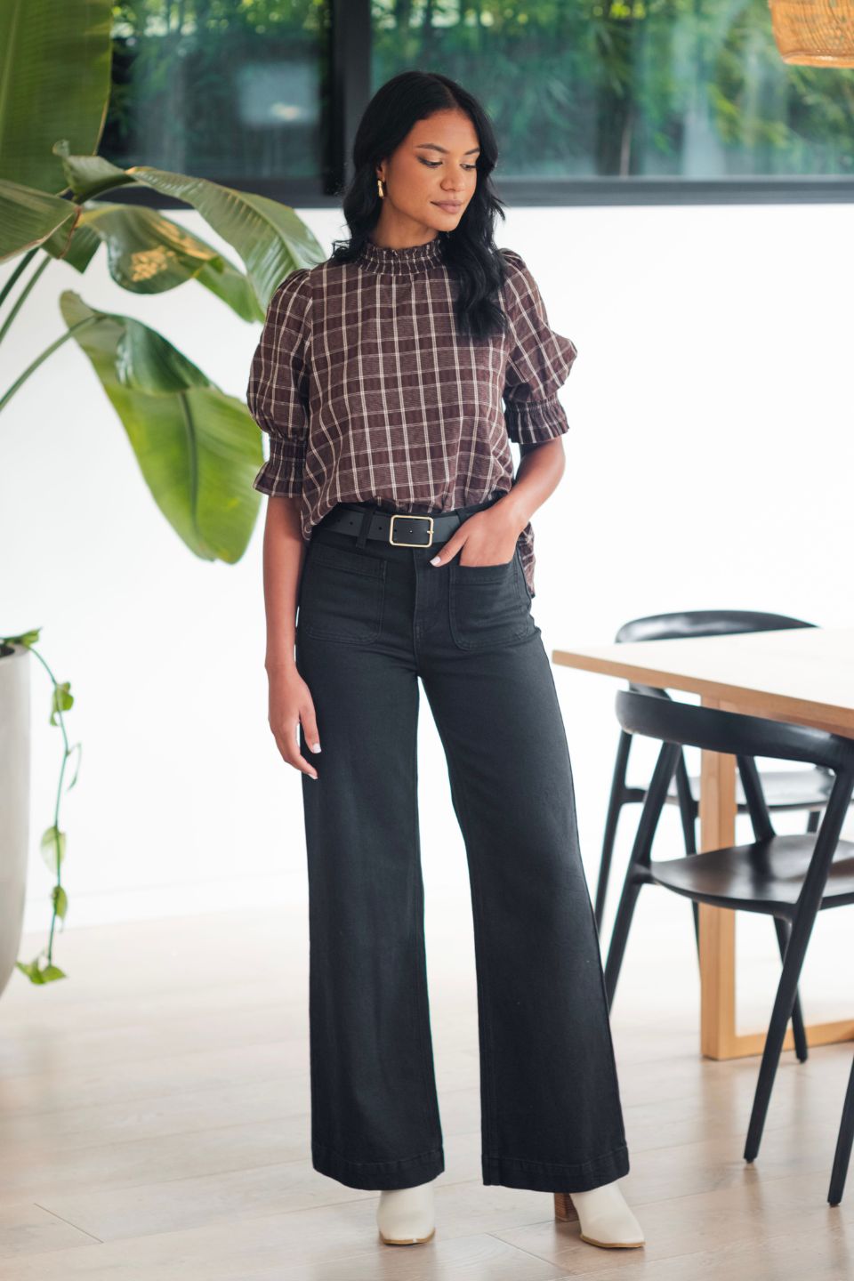 Zoey Black High Rise Wide Leg Pocket Jean
