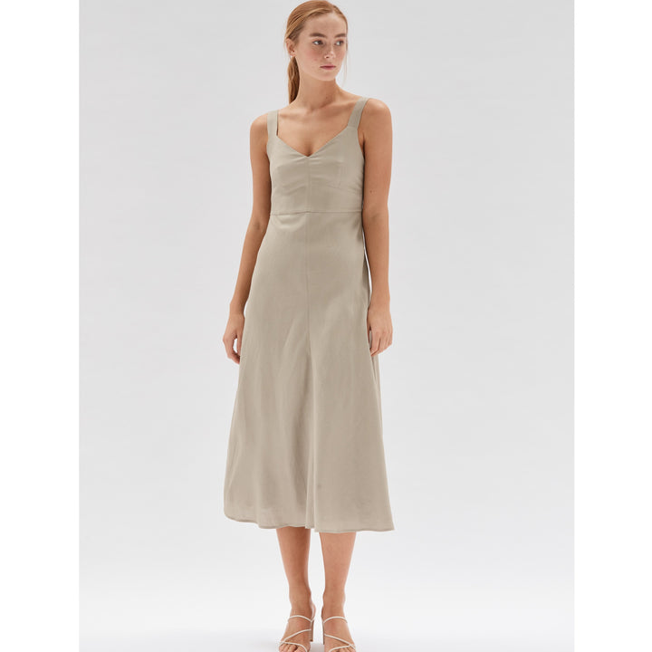 Staple the label juniper midi dress available from www.thecollectivenz.com