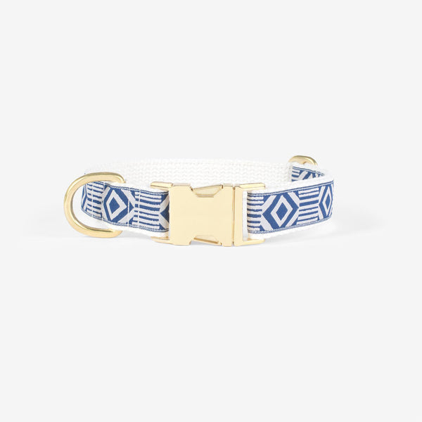 Out of the box - Navy & Cream collar