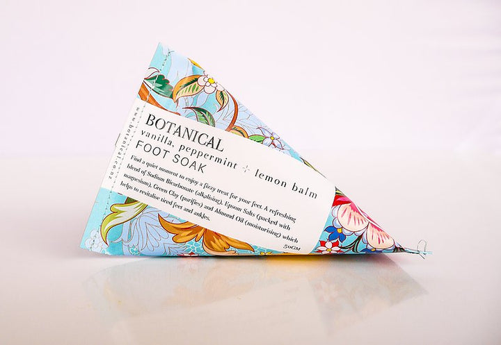 Vanilla, Peppermint  + Lemon Balm Foot Soak