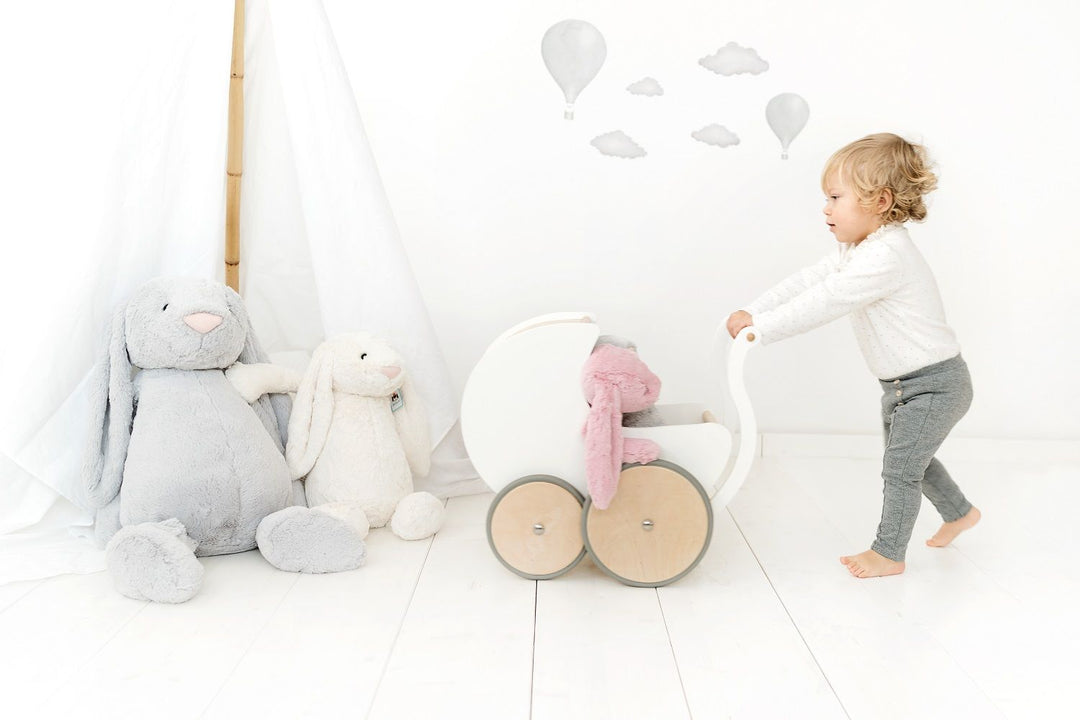 Dolls Pram + First Walker - White